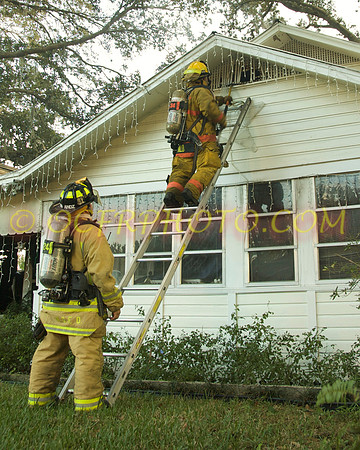 2007-12-07 House Fire 29