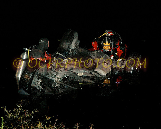 2006-09-09AutoAccWater 4